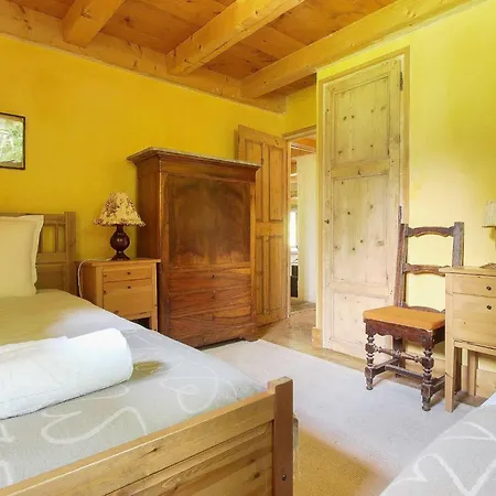 De Charme - 8 Pers - 140m2 - Jardin - Calme Chalet